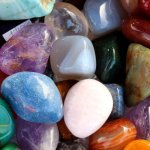 Wpływ kamieni na umysł | Właściwości kamieni naturalnych